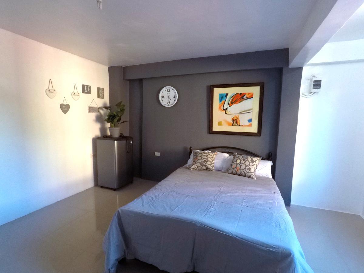Lalyn'S Room In ケソンシティ エクステリア 写真